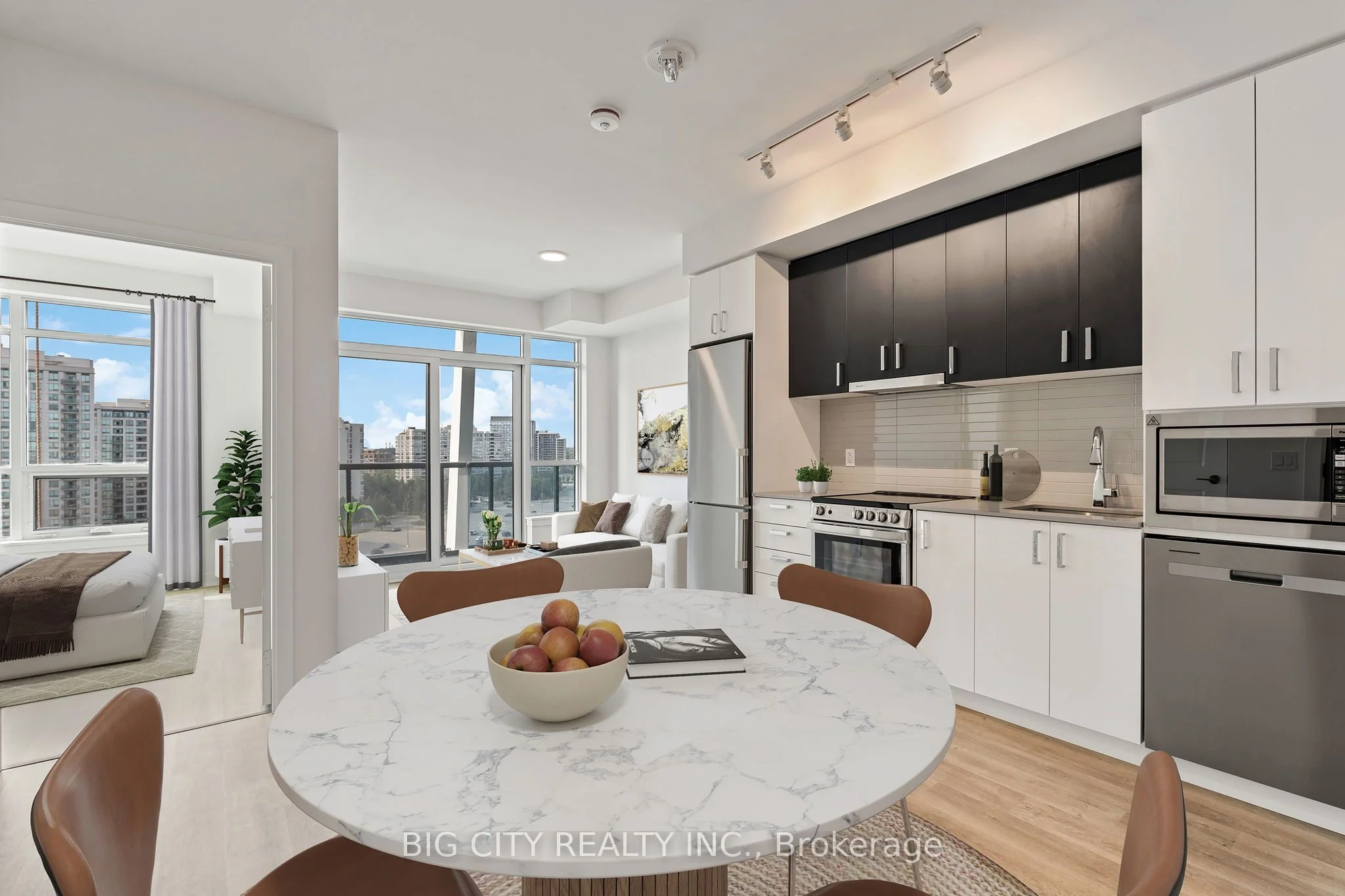 Condo Apartment in Vaughan