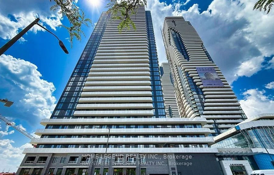 Condo Apartment in Vaughan