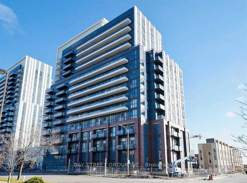 Condo Apartment in Vaughan