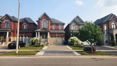 Detached in New Tecumseth