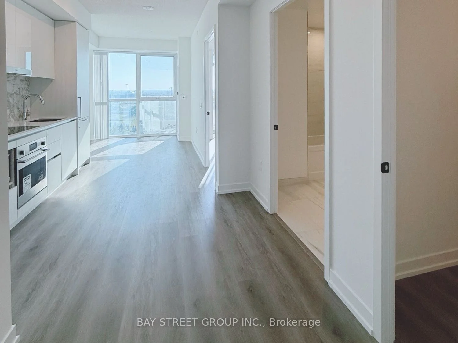 Condo Apartment in Vaughan