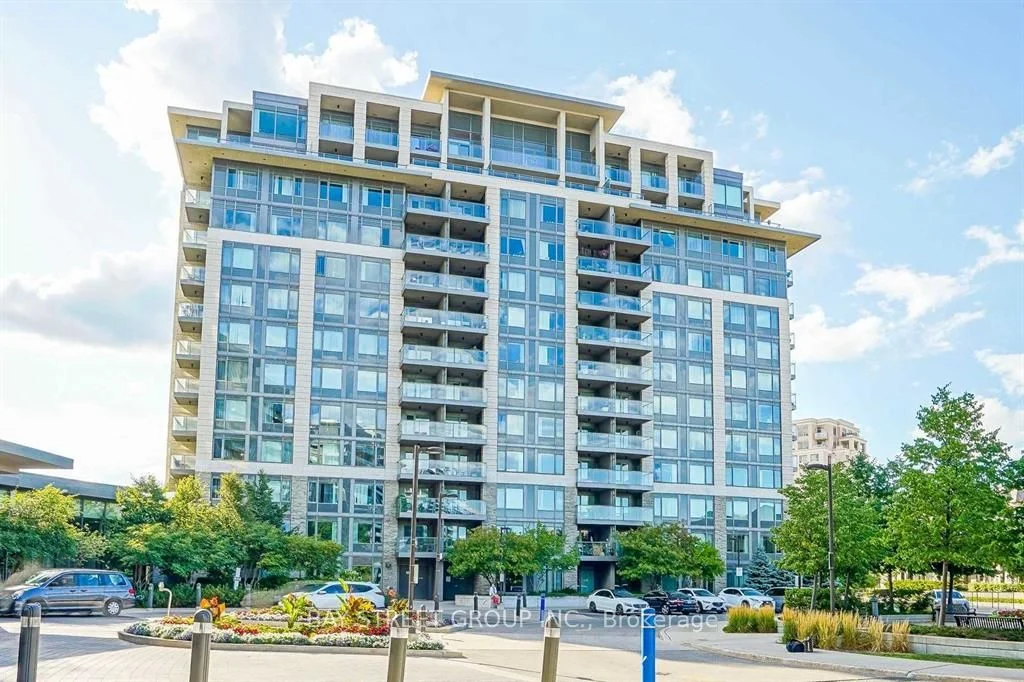 Condo Apartment in Markham
