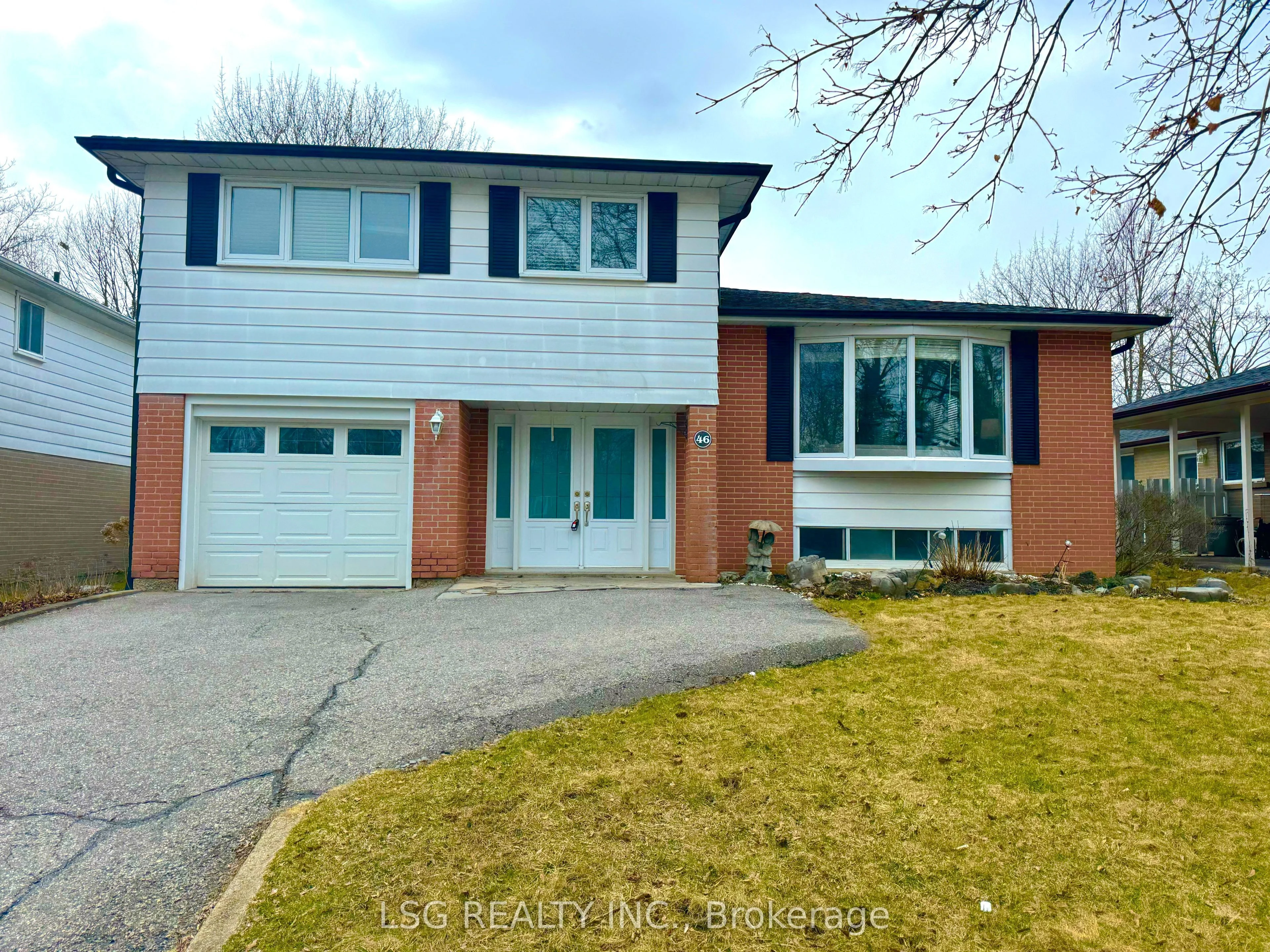 Detached in Aurora
