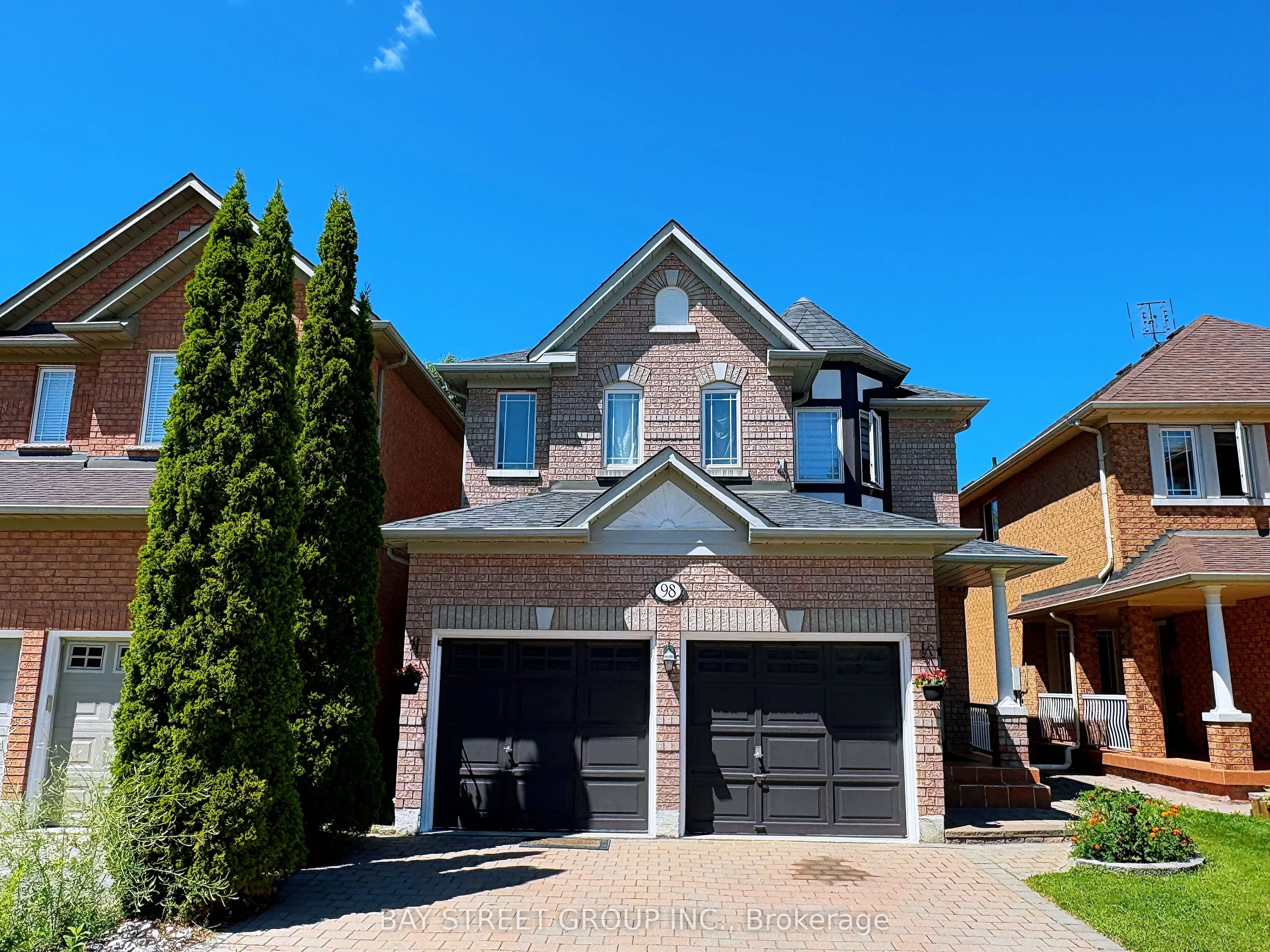98 Snowy Meadow Avenue Upper, Richmond Hill, ON L4E 3V7