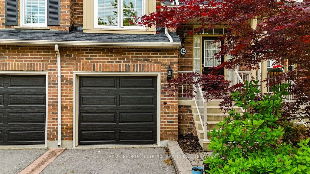 100 Elgin Mills Road W 42, Richmond Hill, ON L4C 4M2