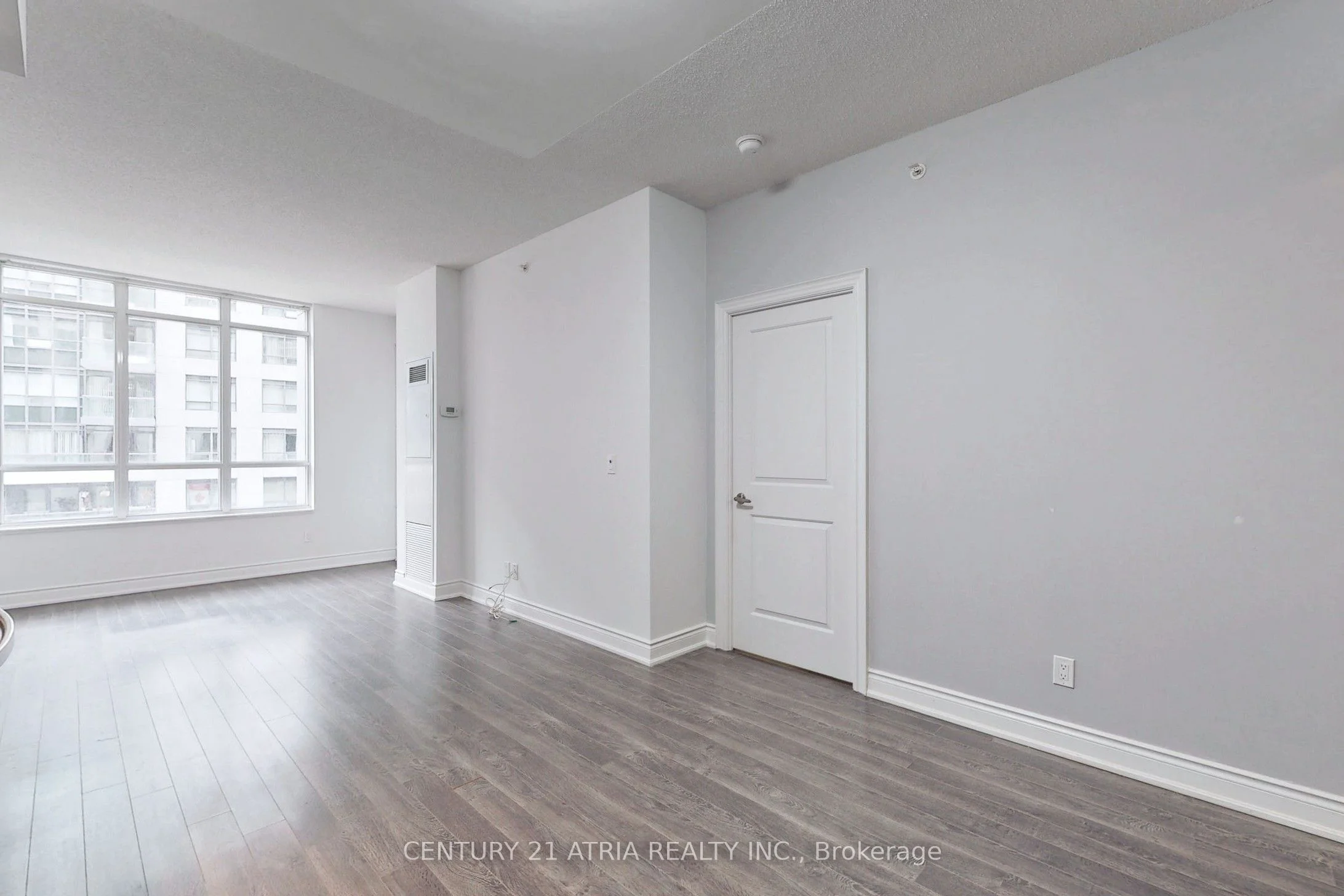 Condo Apartment in Markham
