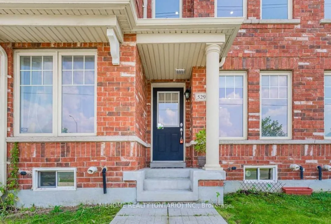 Att/Row/Townhouse in Markham