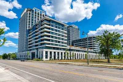 Condo Apartment in Markham