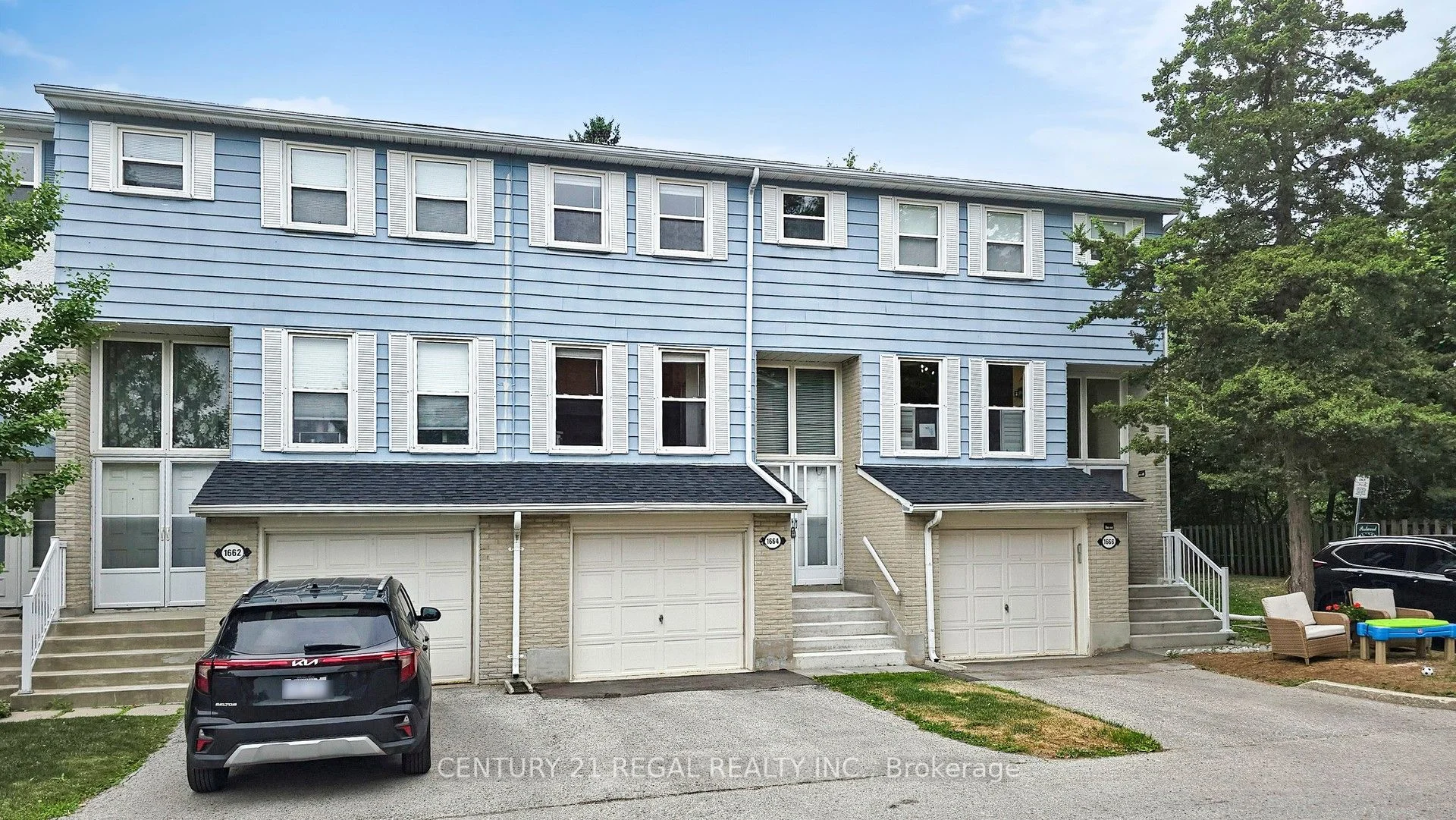 Condo Townhouse in Markham