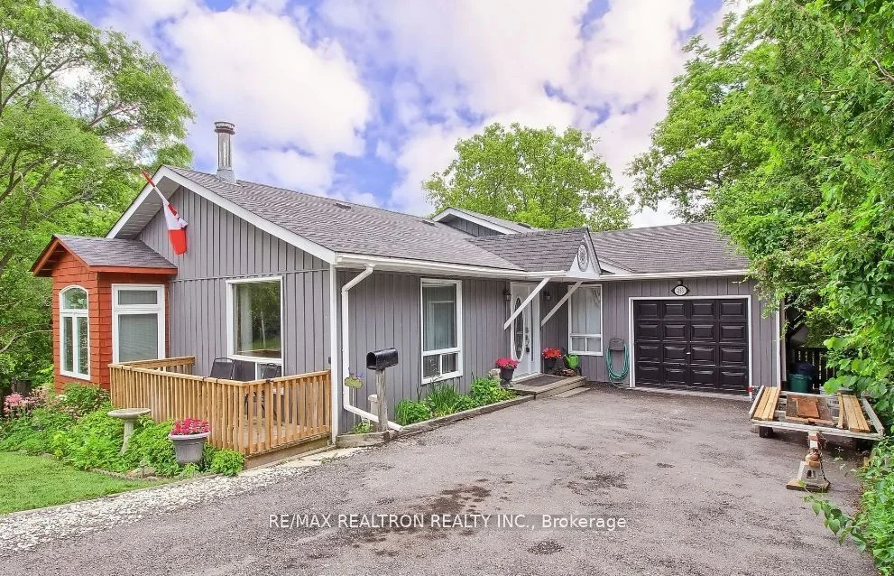 253 Elmdale Avenue, Georgina, ON L4P 2X8