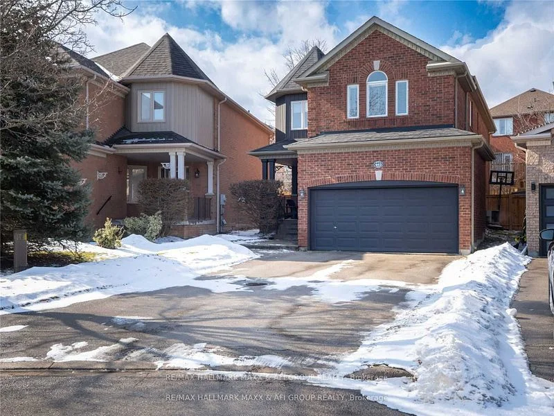 462 Hewitt Circle BSMT, Newmarket, ON L3X 2M1