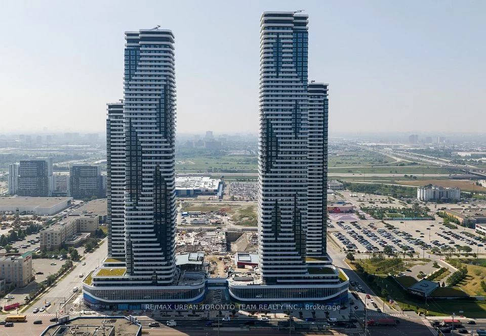 225 Commerce Street 5805, Vaughan, ON L4K 0R1