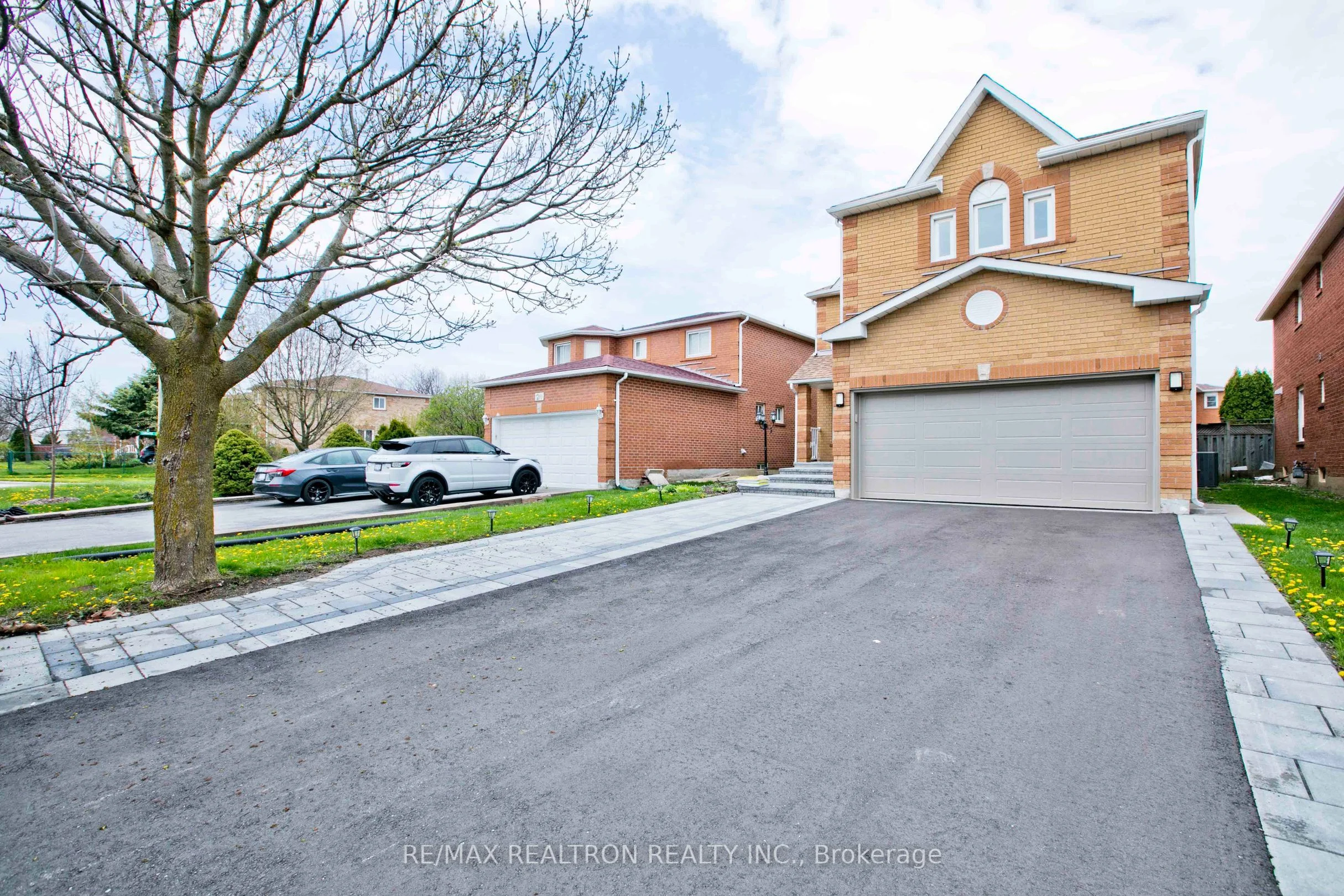 26 Justus Drive Bsmt, Richmond Hill, On L4c 9z8