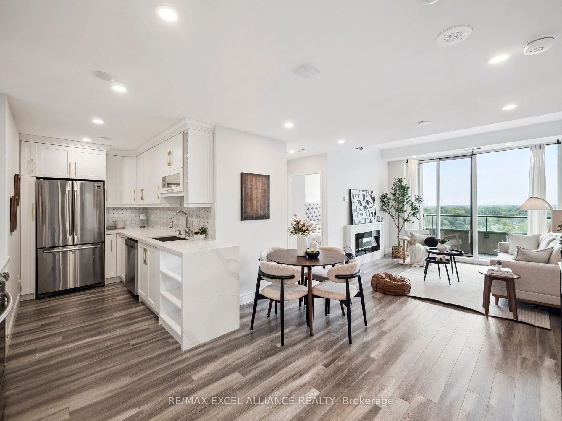 Condo Apartment in Vaughan