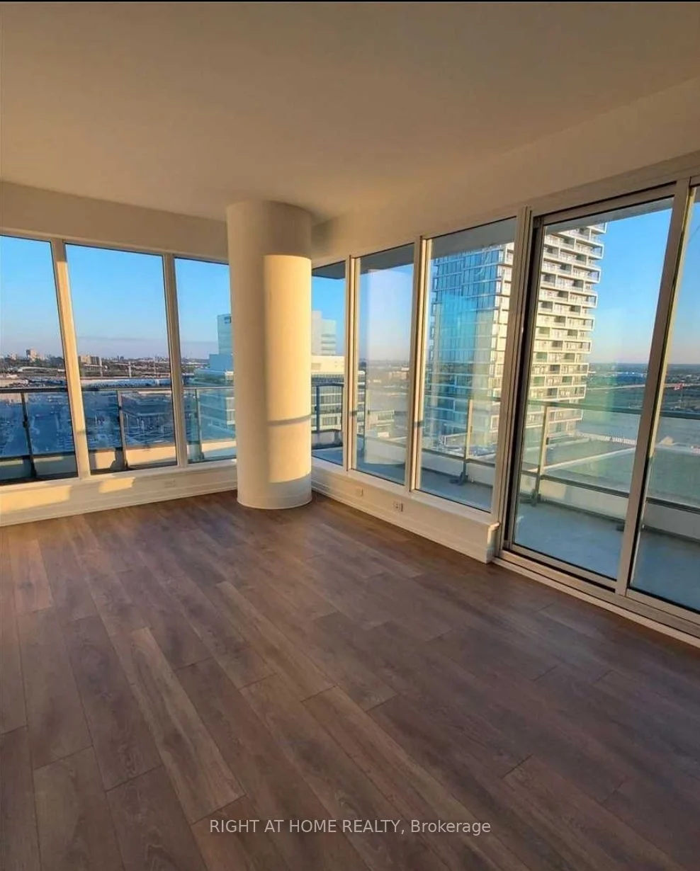 Condo Apartment in Vaughan