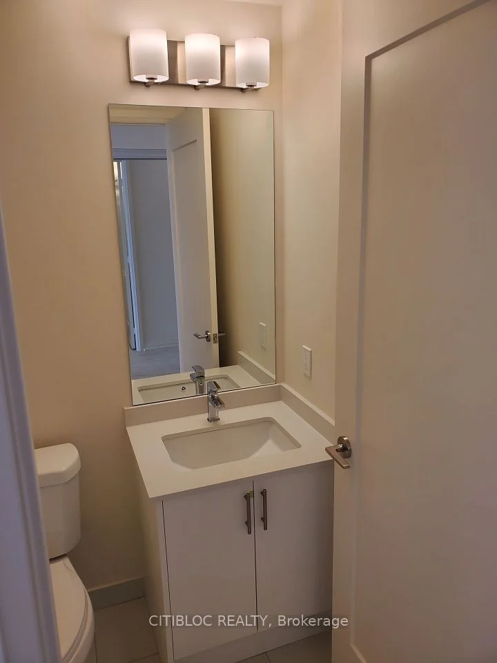8960 Jane Street 2514, Vaughan, ON L4K 2M9