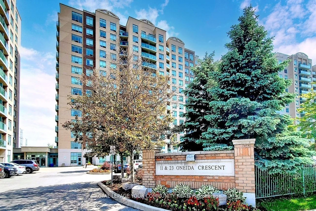 23 Oneida Crescent 1206, Richmond Hill, On L4b 0a2