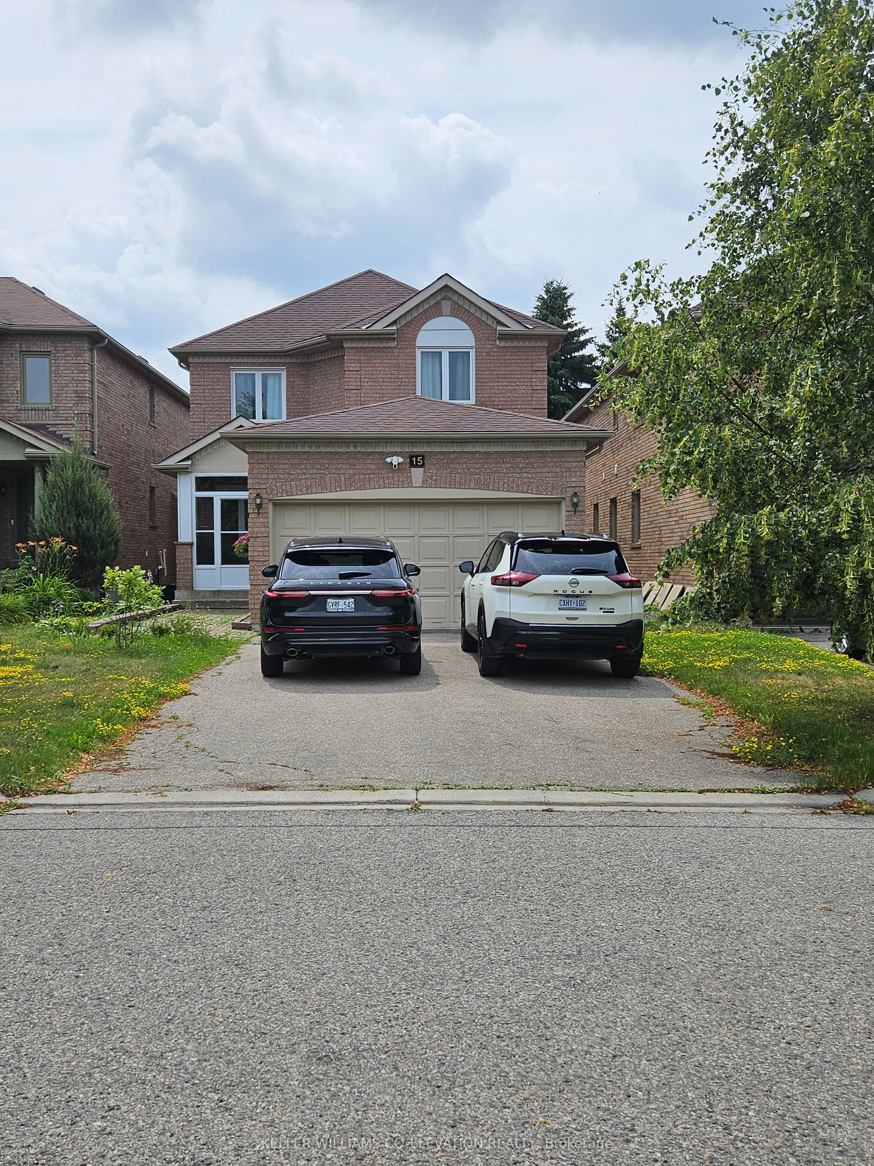 15 Rocksprings Avenue, Richmond Hill, ON L4S 1R2