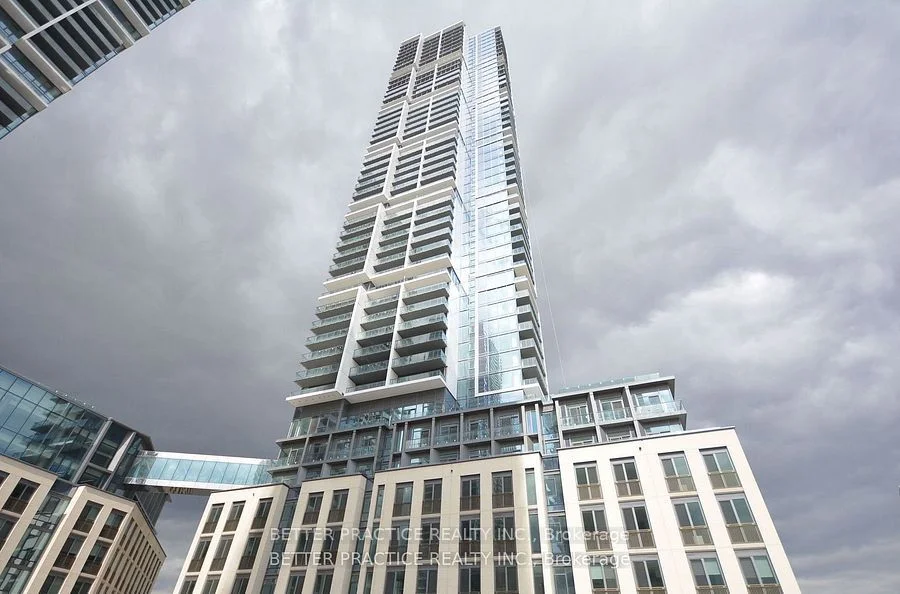 7890 Jane Street 1107, Vaughan, ON L4K 0K9