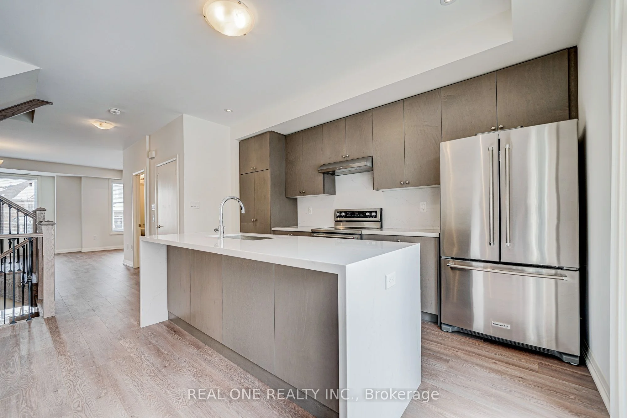 Att/Row/Townhouse in Vaughan
