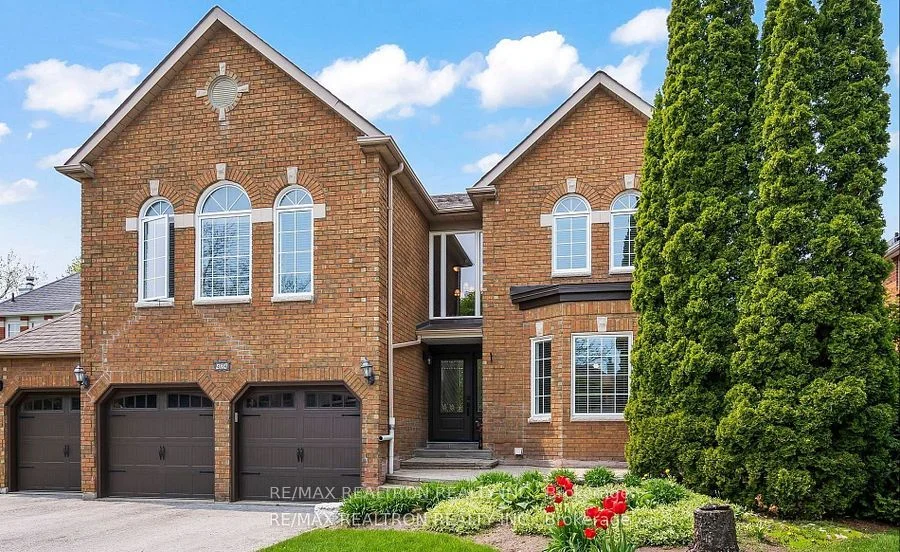424 Mccaffrey Road, Newmarket, ON L3X 1T5