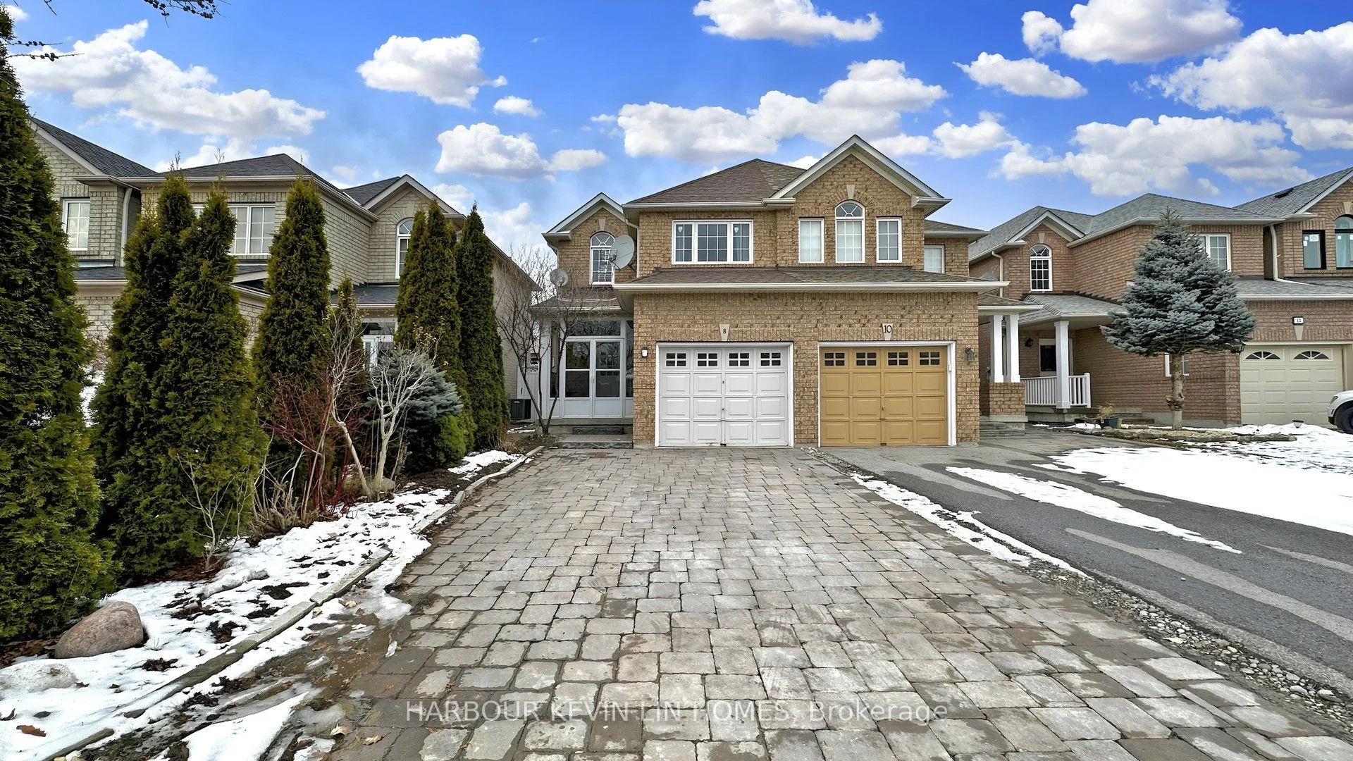 8 Hacienda Drive, Richmond Hill, On L4e 3x1