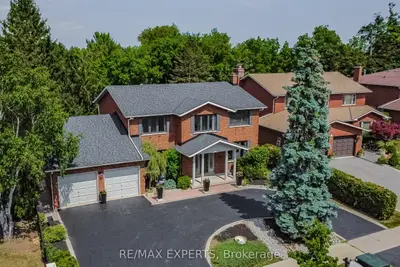 Detached in Vaughan