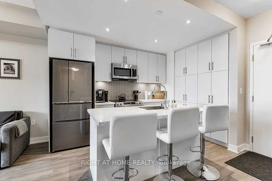 375 Sea Ray Avenue 245, Innisfil, ON L9S 0N9