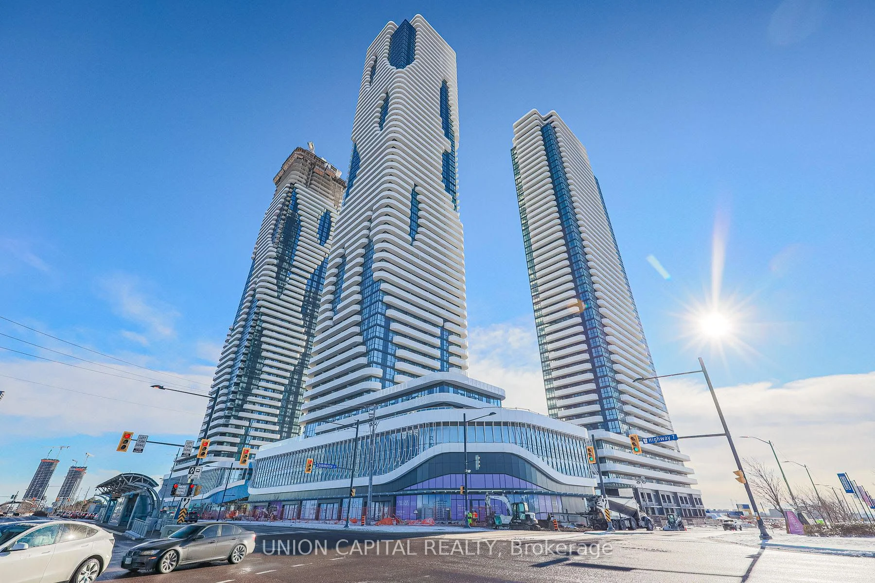Condo Apartment in Vaughan