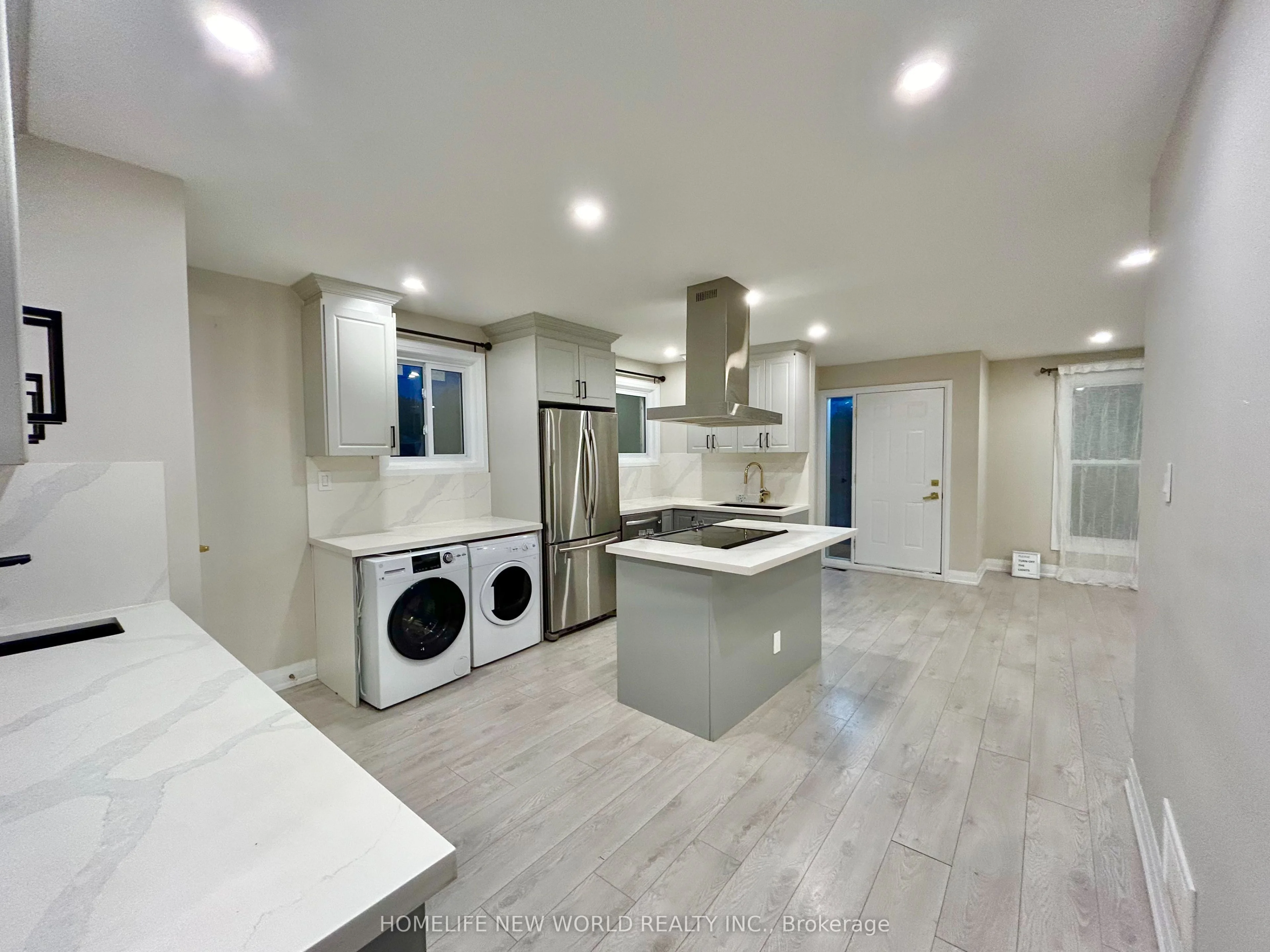 Detached in Newmarket