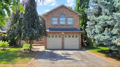 Detached in Vaughan
