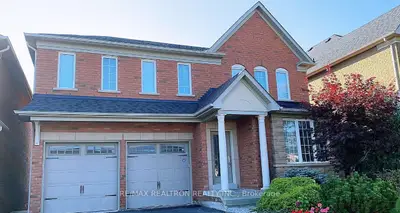 Detached in Richmond Hill