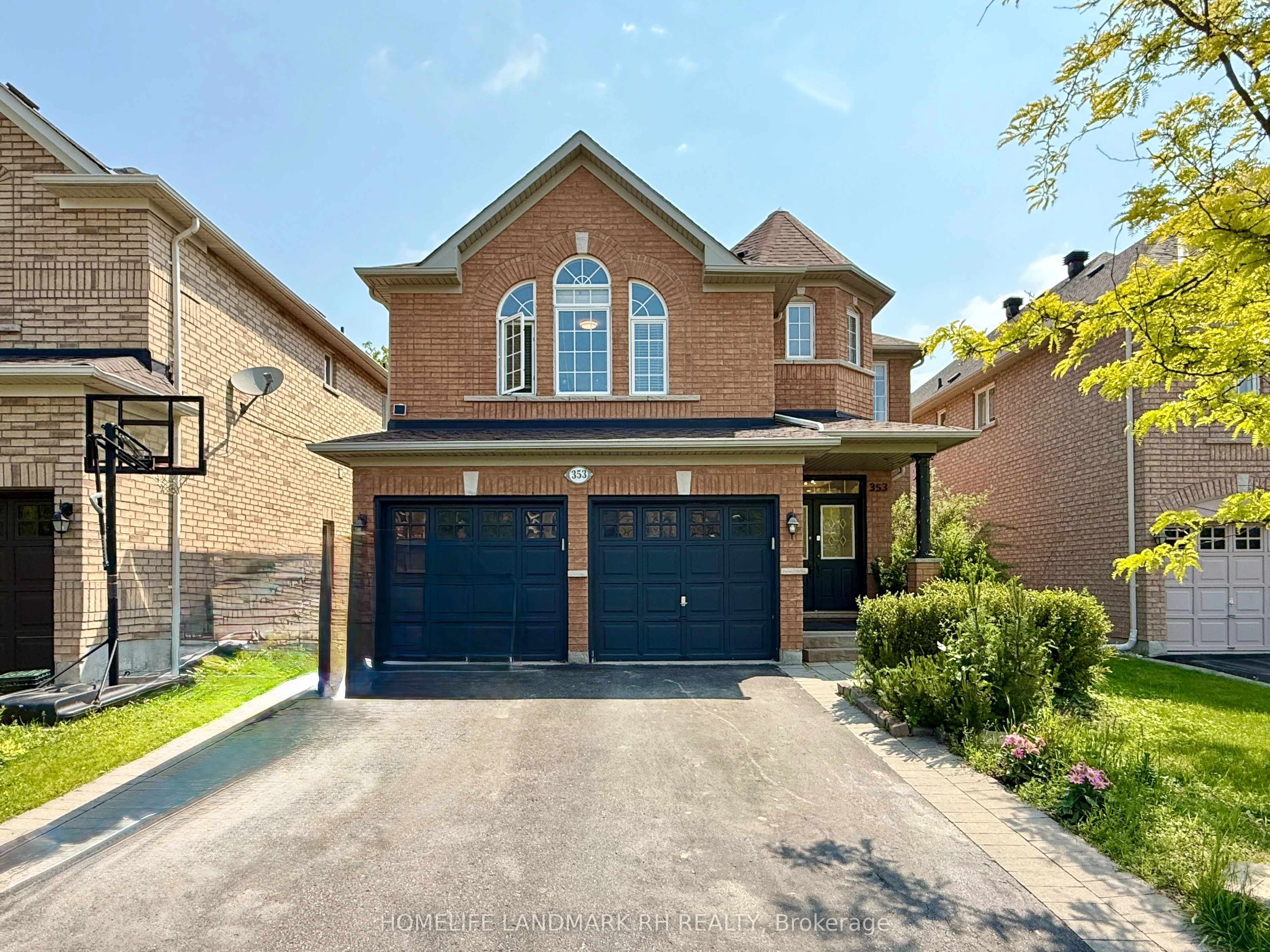 Detached in Richmond Hill