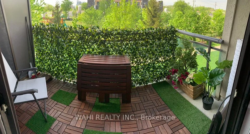 350 Red Maple Road 202, Richmond Hill, ON L4C 0T5