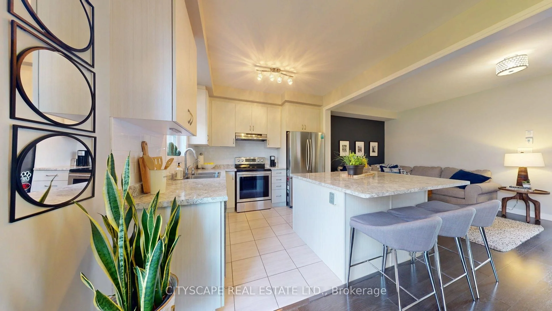 36 Donnan Drive, New Tecumseth, On L0g 1w0