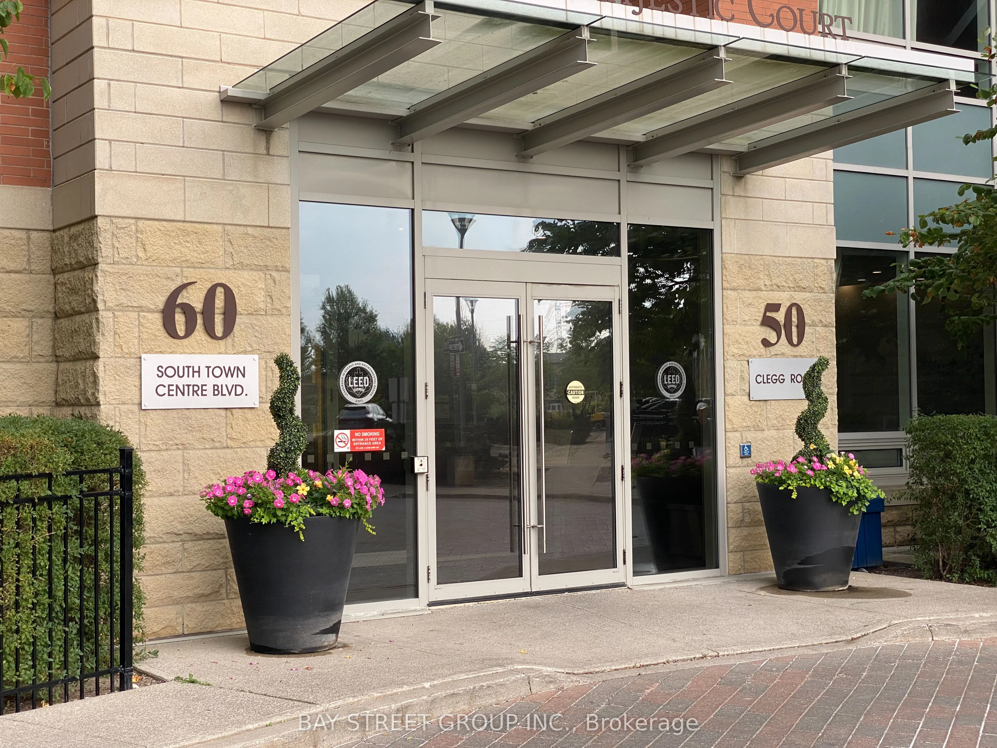 Condo Apartment in Markham