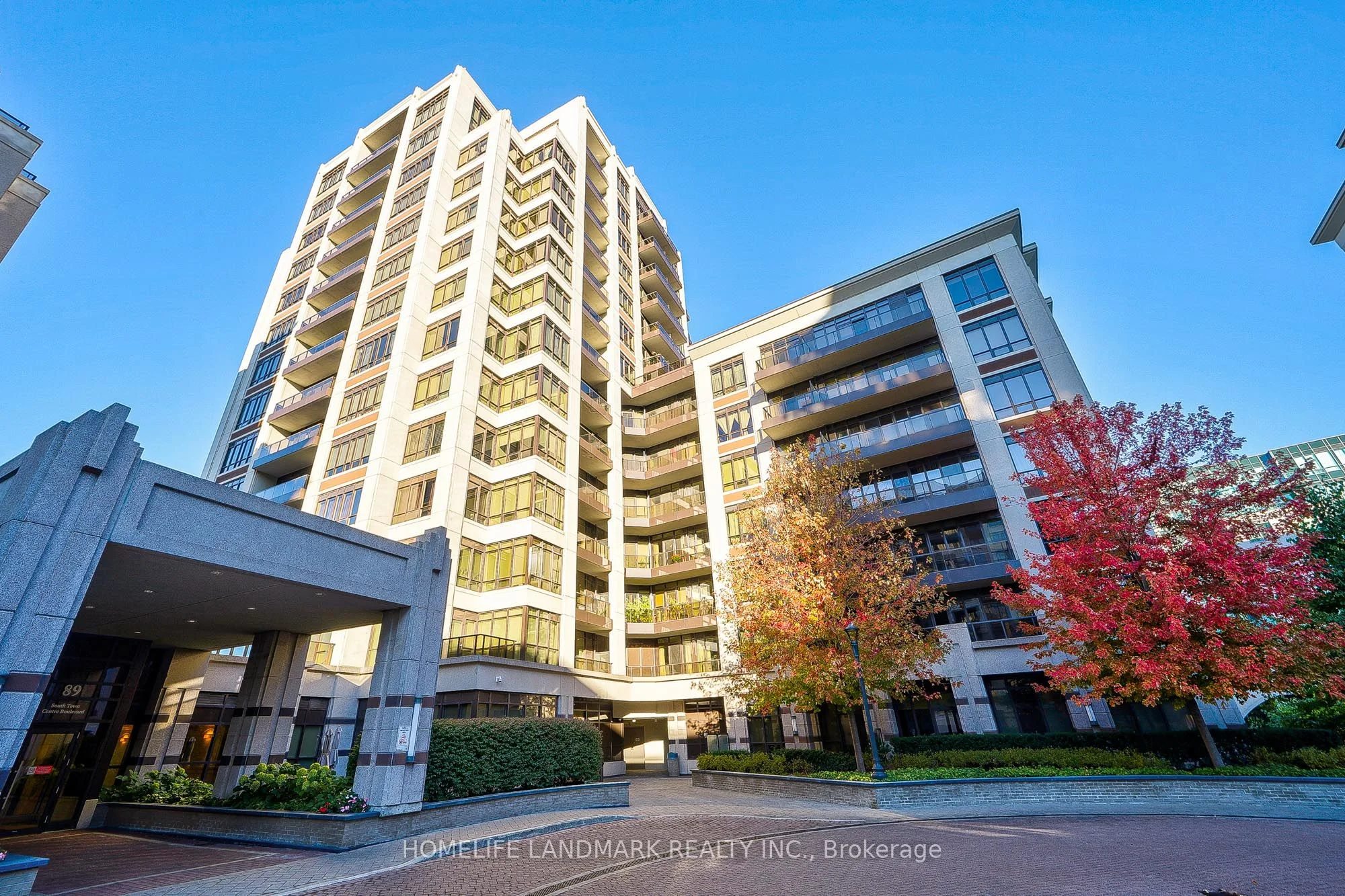 Condo Apartment in Markham