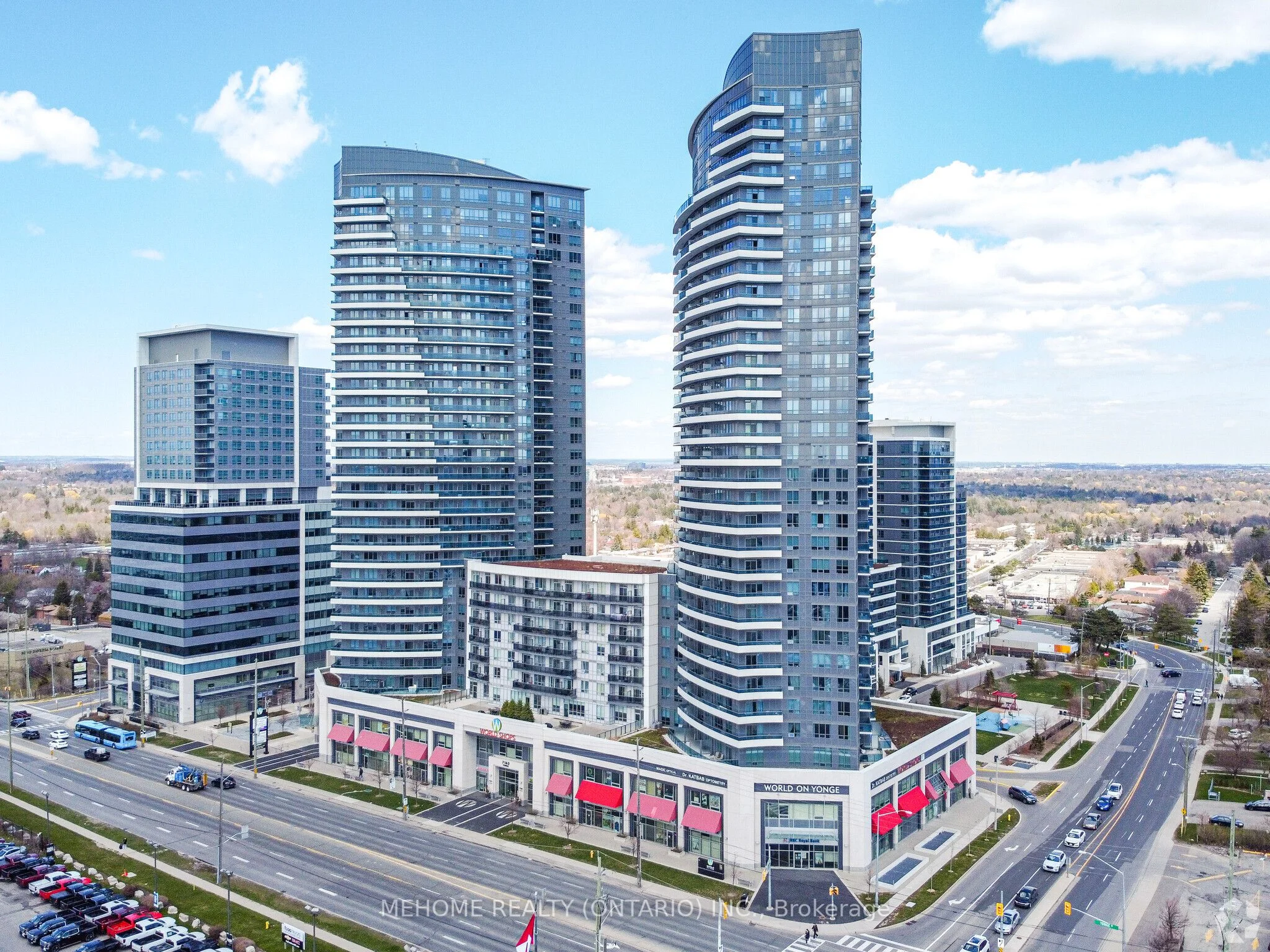 Condo Apartment in Markham