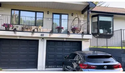 Detached in King