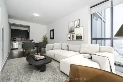 Condo Apartment in Vaughan