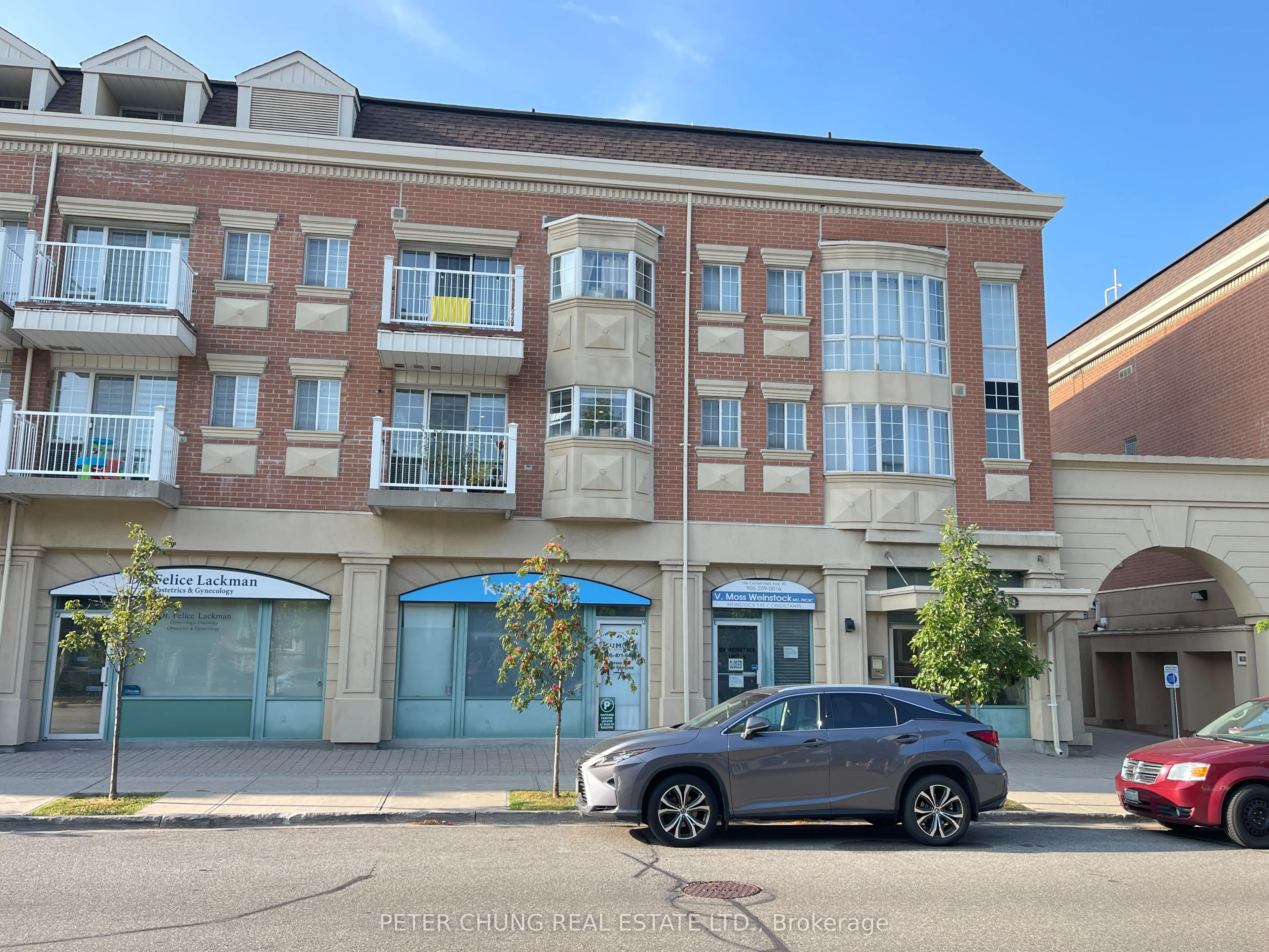 Condo Apartment in Markham