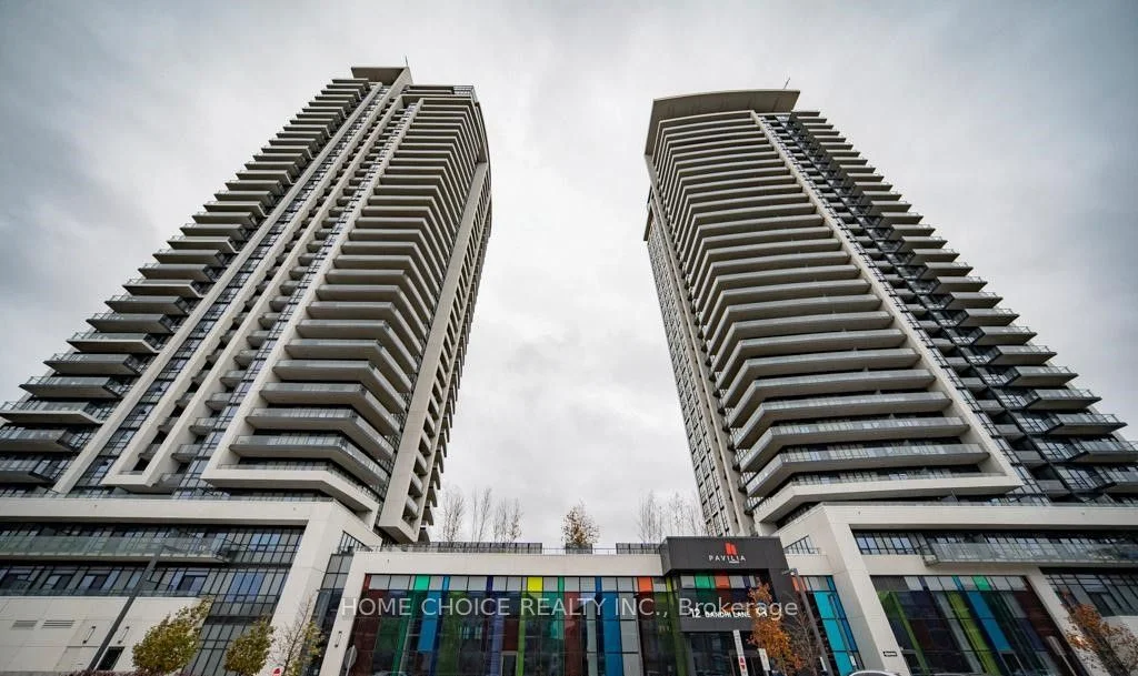 Condo Apartment in Markham