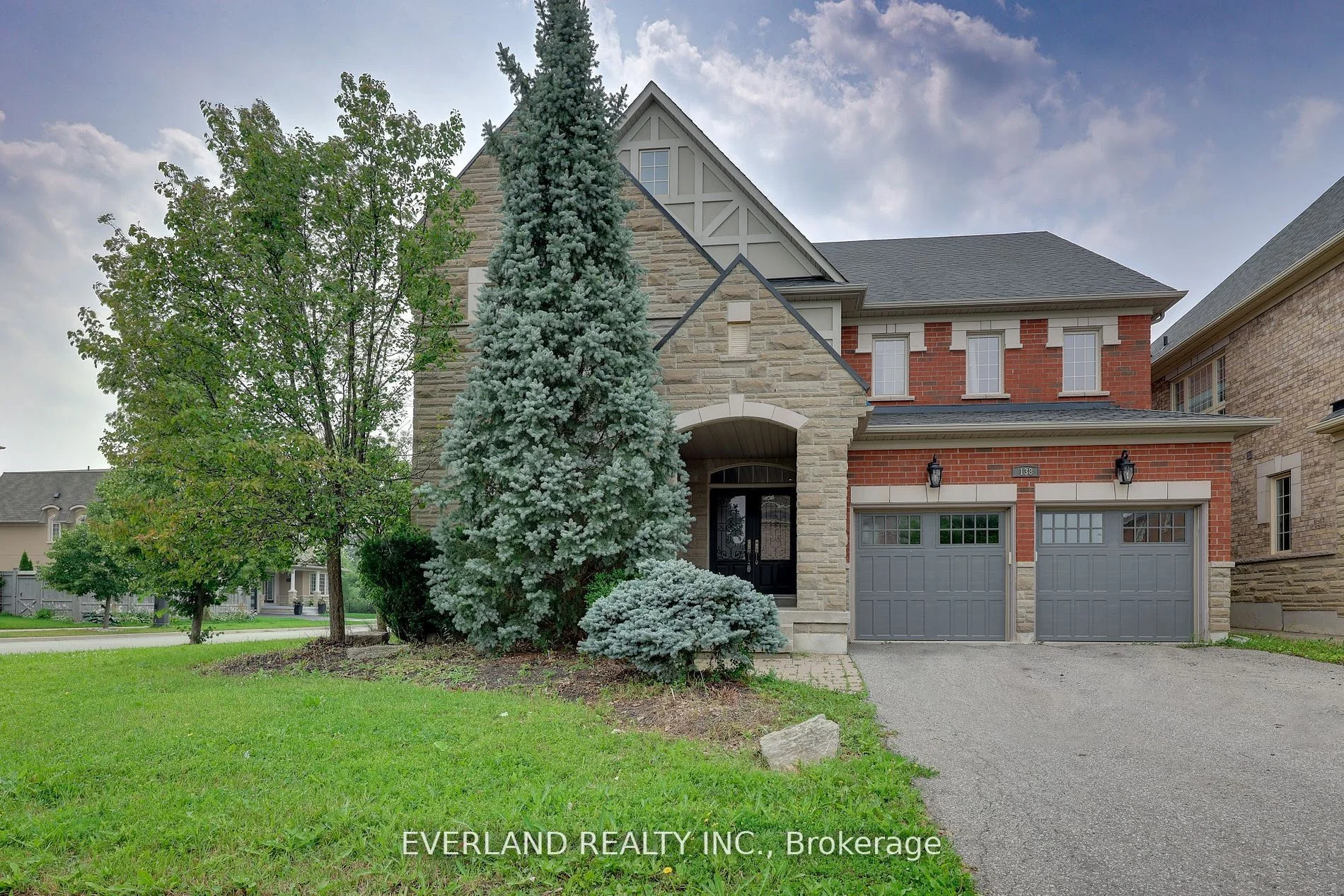 138 Lady Fenyrose Avenue, Vaughan, ON L6A 0E1