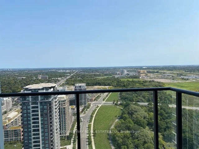 Condo Apartment in Markham