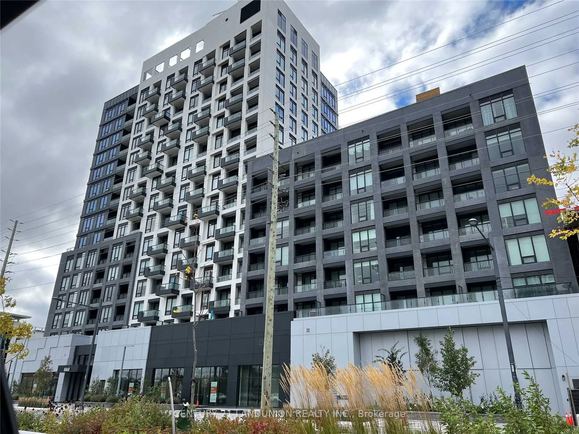3 Rosewater St Street 501, Richmond Hill, ON L4C 5T6