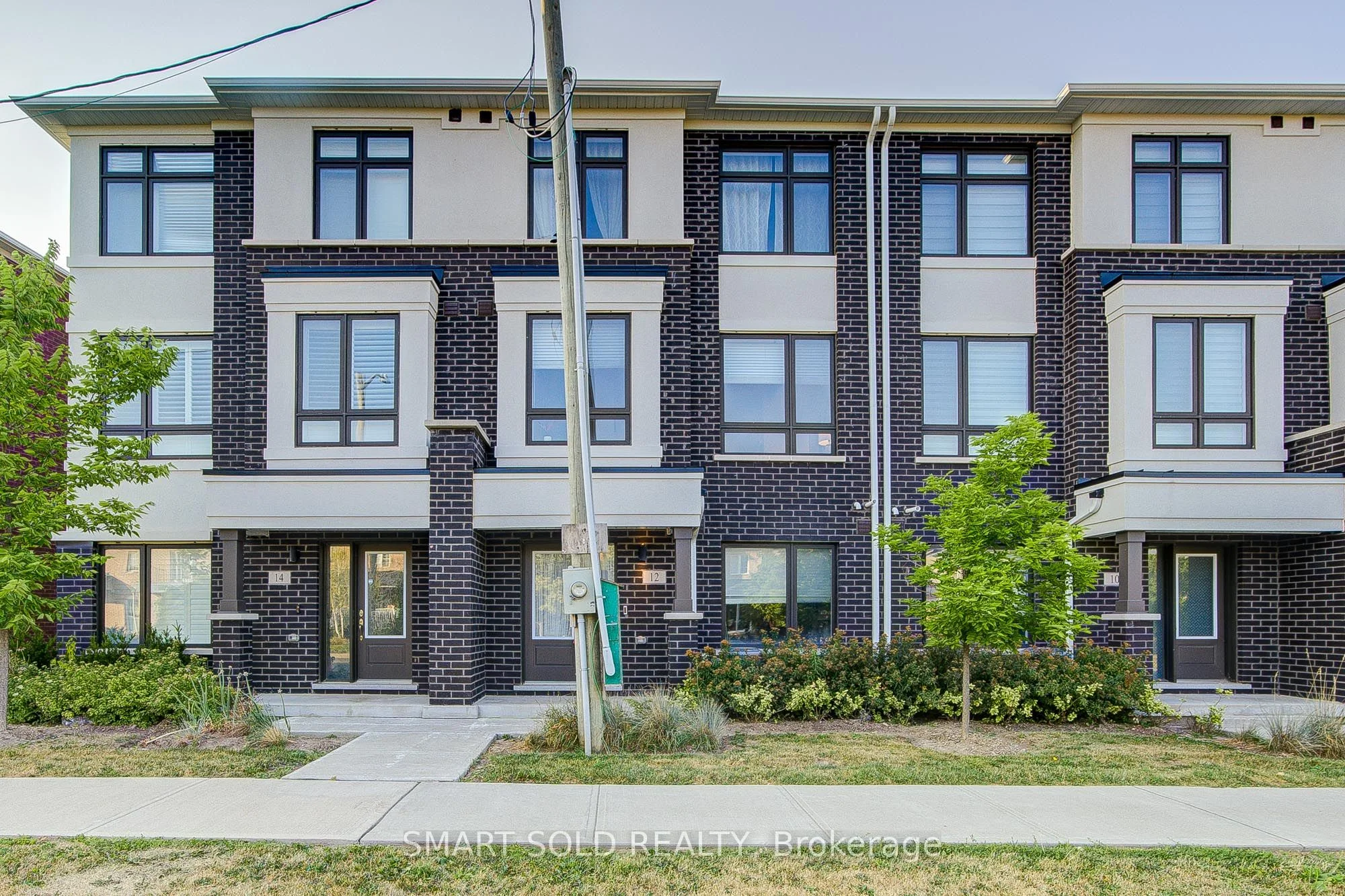 12 James Noble Lane, Richmond Hill, ON L4C 5S7