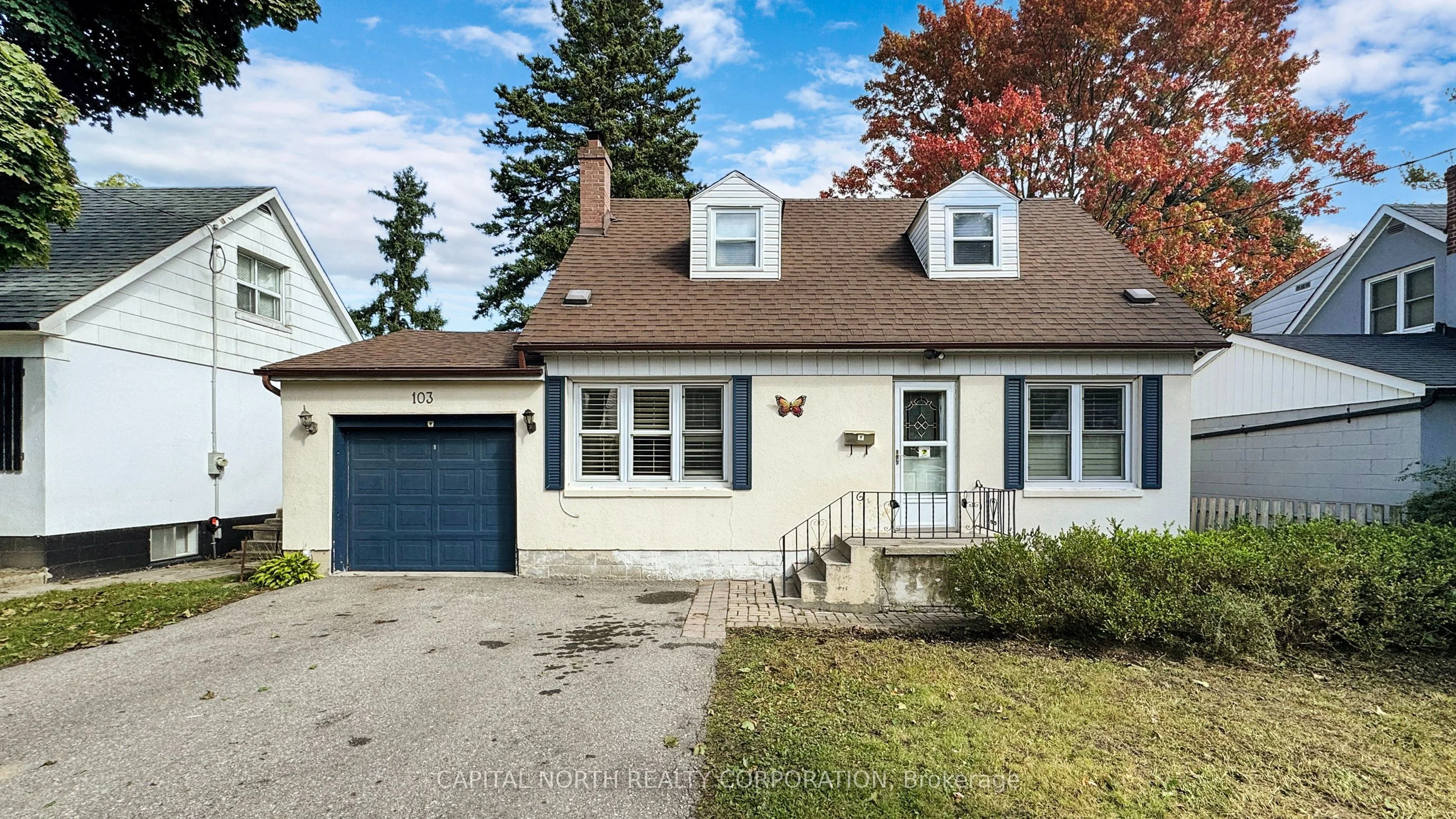 103 Ruggles Avenue, Richmond Hill, On L4c 1y1