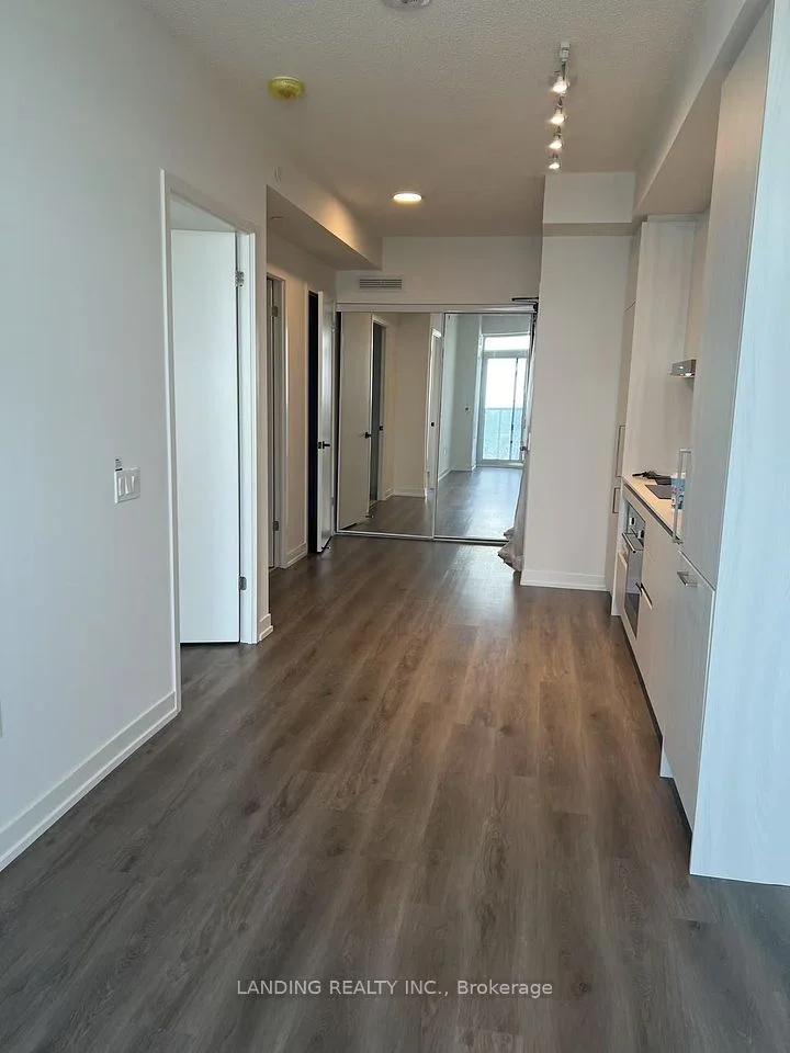 225 Commerce Street 6307, Vaughan, ON L4K 0R1