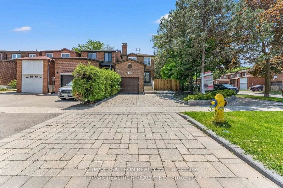Detached in Vaughan