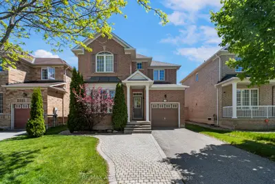 Detached in Newmarket